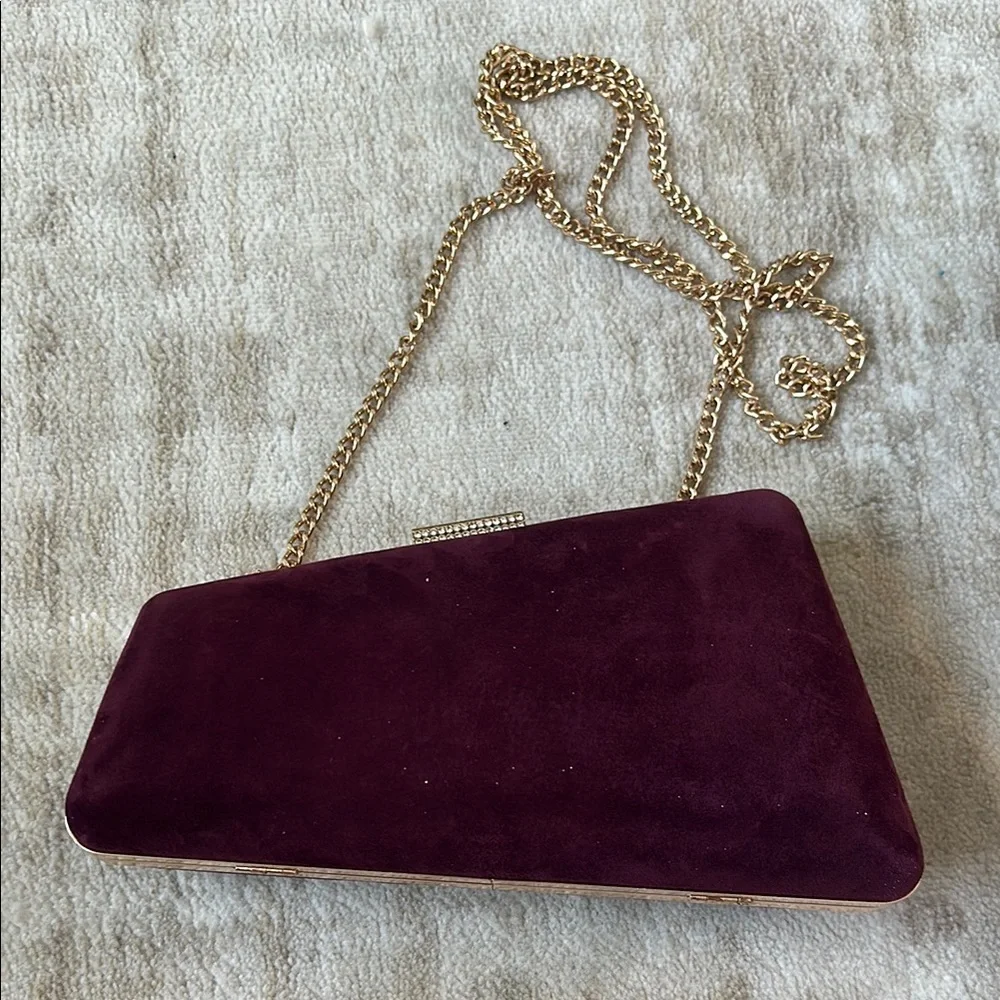 Women’s Burgundy Suede Chain Clutch